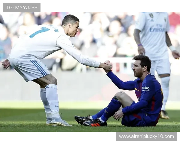 皇马连平暴露进攻问题，巴萨趁势追赶