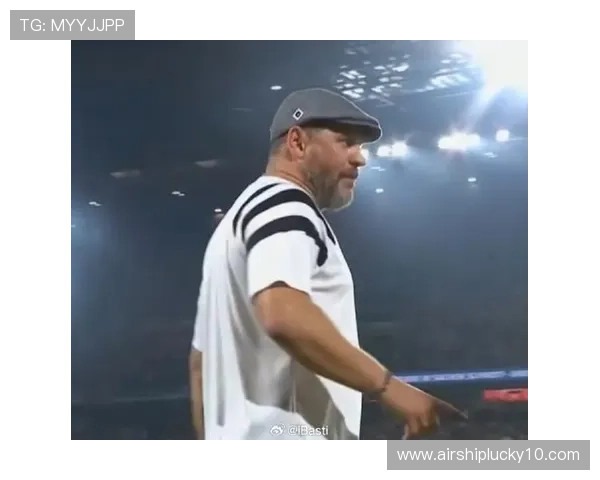 鲍姆加特再战老东家科隆，战术博弈成看点